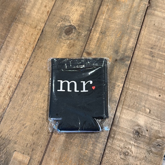 Wedding Mr. & Mrs. Koozies Can coolers - Picture 2 of 2